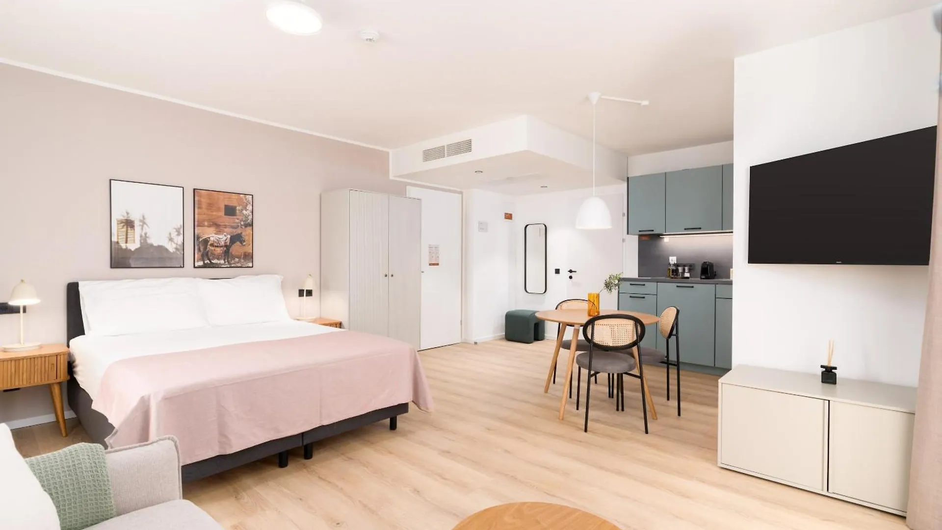 Limehome Vienna Favoritenstr. 아파트