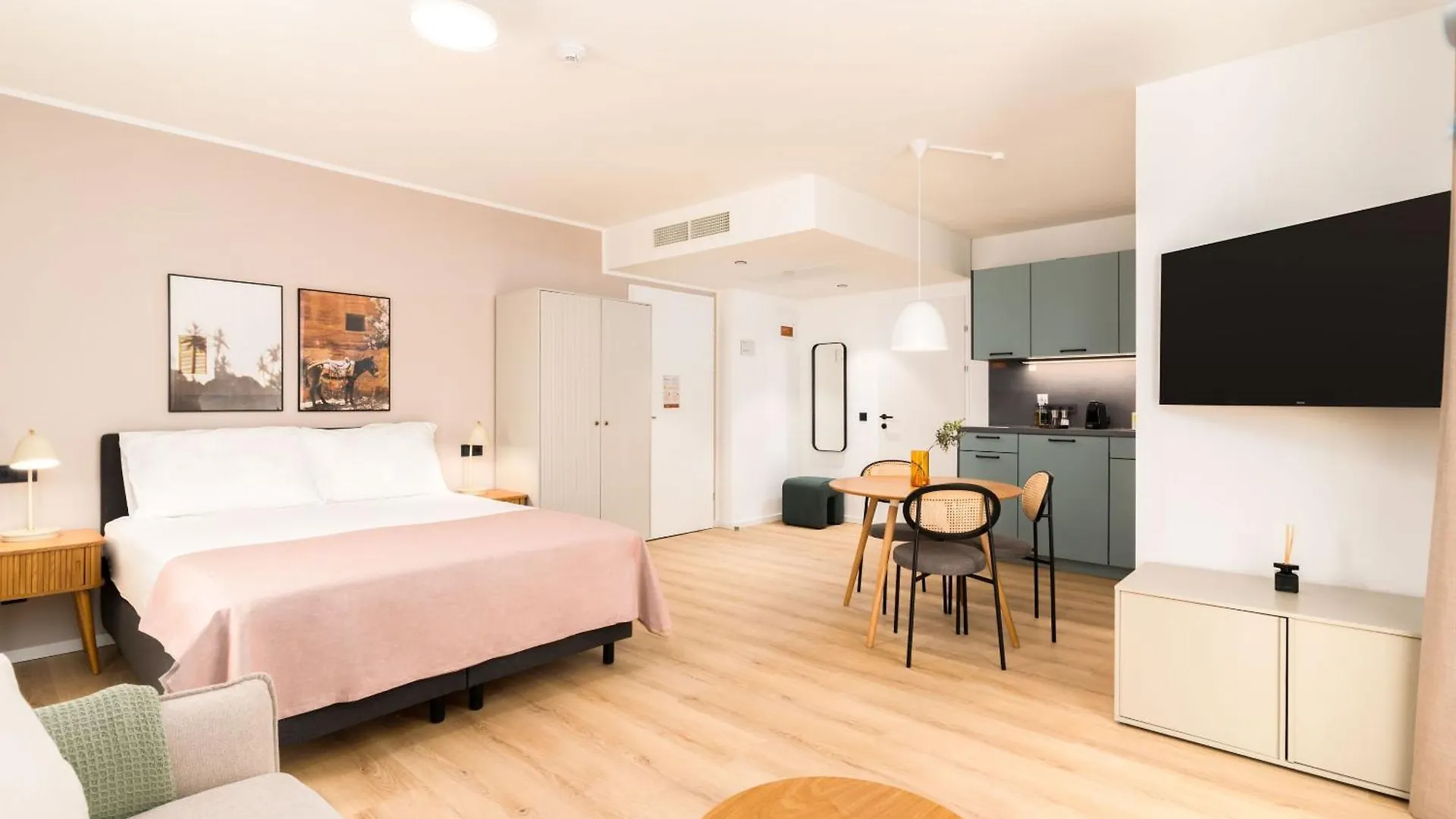 Limehome Vienna Favoritenstr. 아파트