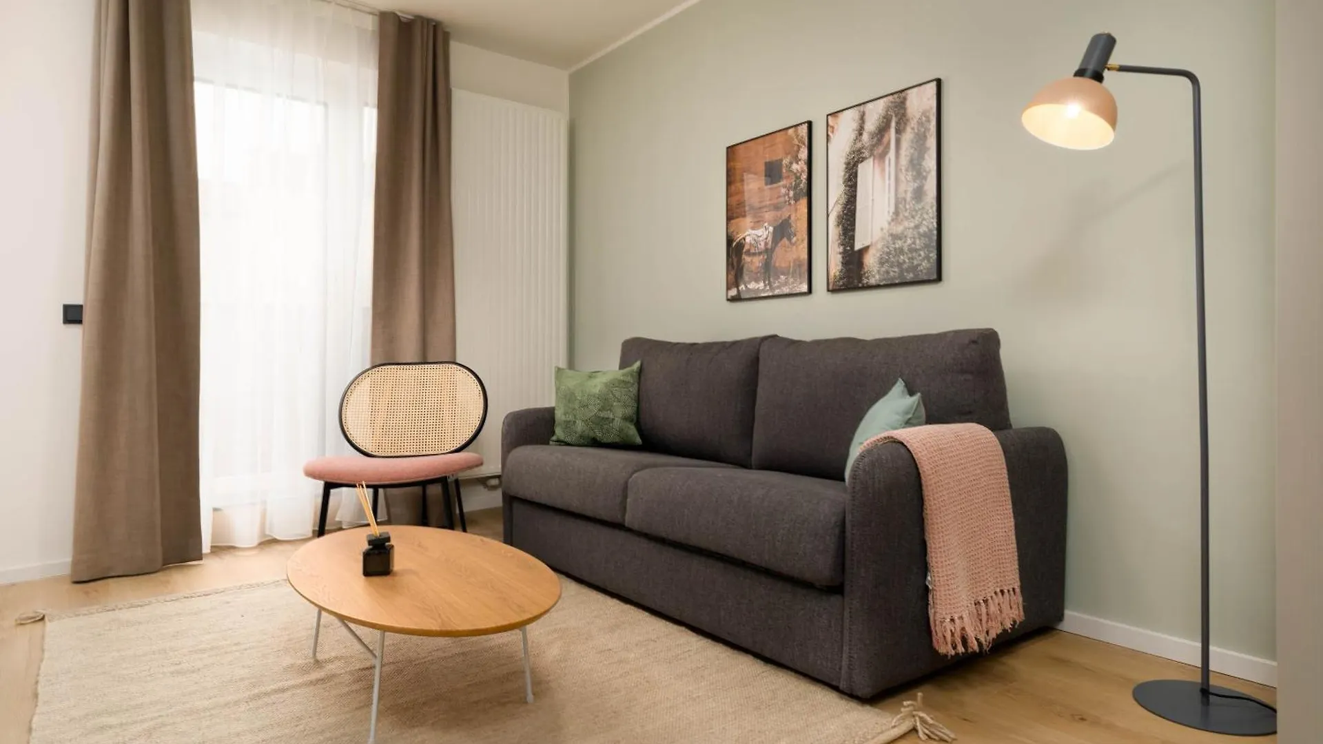 아파트 Limehome Vienna Favoritenstr.