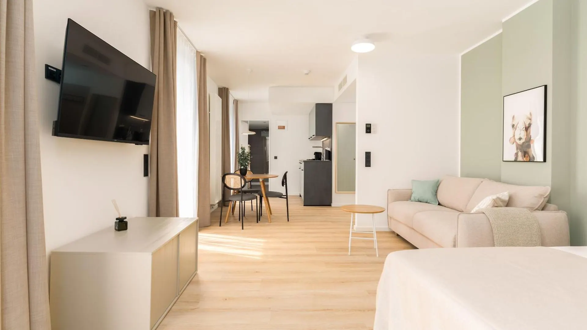 아파트 Limehome Vienna Favoritenstr.