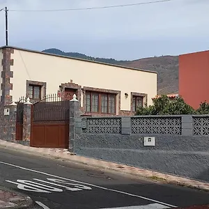 https://villa-rosa-barranco-hondo.tenerifehoteles.net