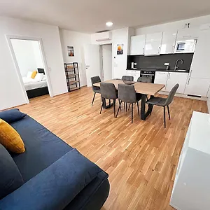 Apartmán Modern, New, Next To Metro - Gg13, Vídeň