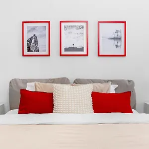 enjoy-downtown-boutique-apartments-12-by-goodnite-cz.brnohotels.org/