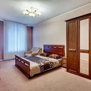 https://absolut-apartments-center.hotels-of-kiev.com