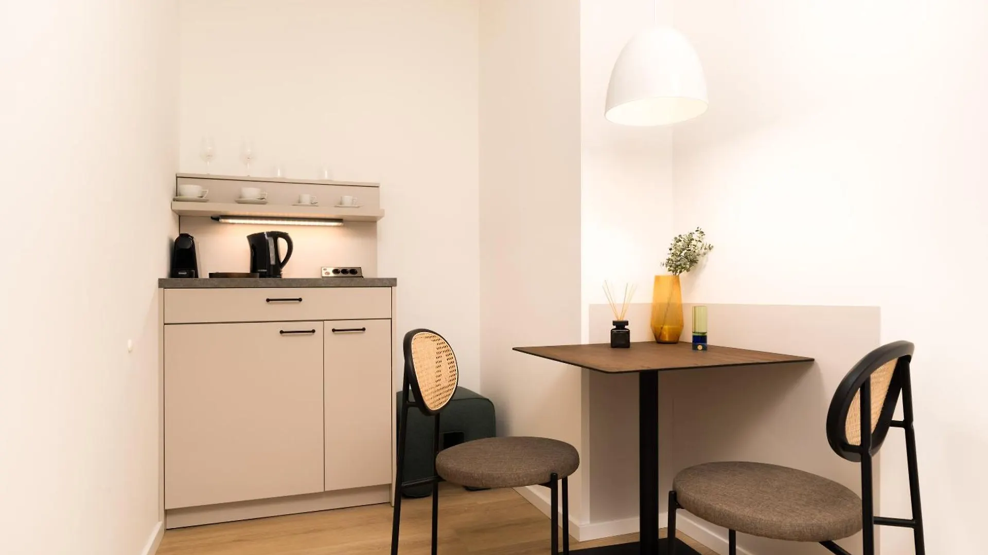 Limehome Vienna Favoritenstr. Apartamento